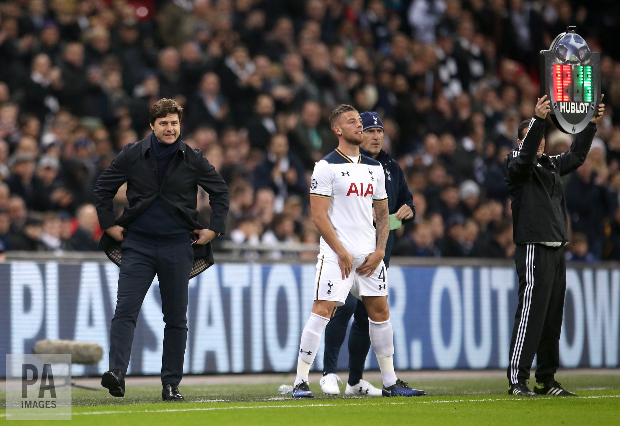   Happy Birthday to boss Mauricio Pochettino and defender  
