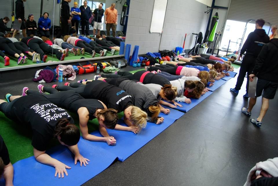 TheUnitFit's tweet image. Throwback Thursday

3 years ago during our first TUF Games, who remembers the obligatory Plank Challenge?

#TBT #getTUF