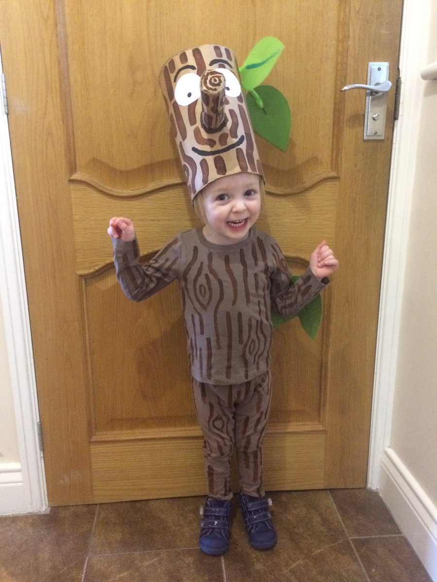 HelenEPye's tweet photo. Stick Man has gone to nursery today for #WorldBookDay https://t.co/uSA7eTkQzv