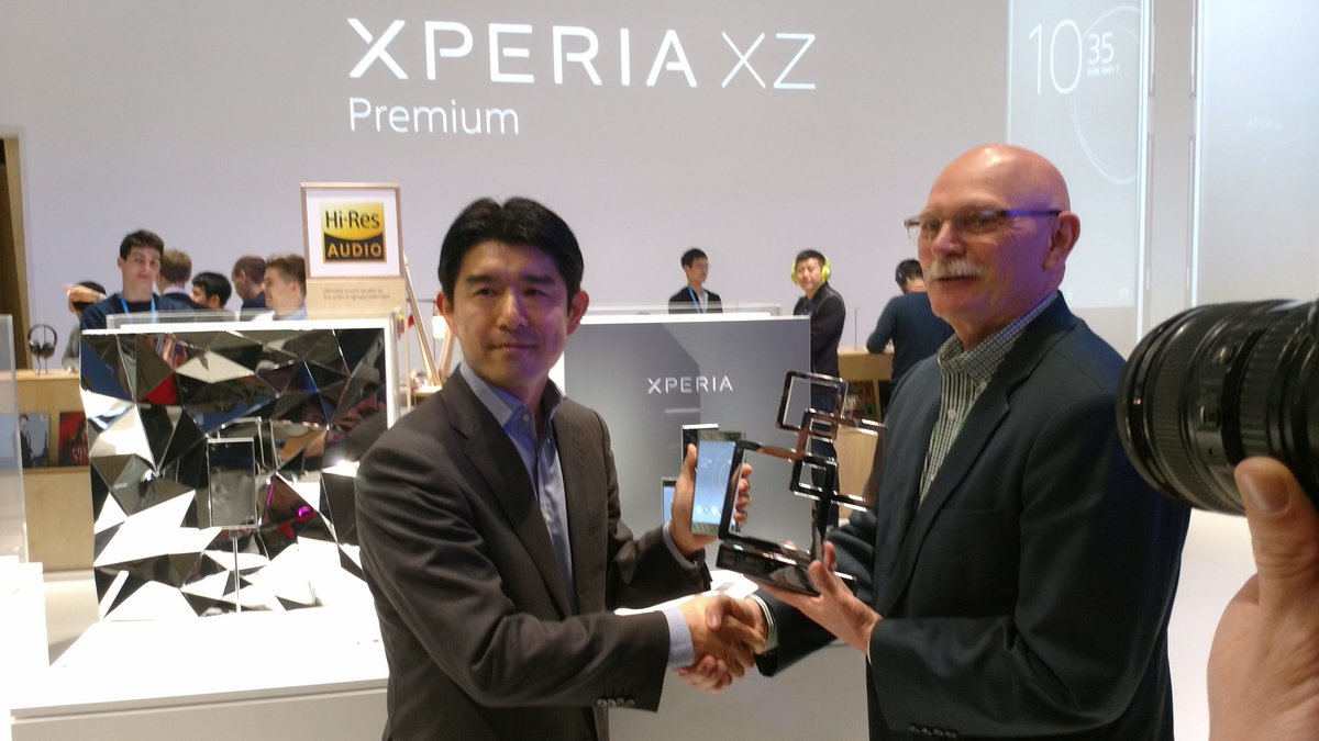 benwood's tweet photo. .@Sony Xperia XZ Premium wins #MWC17 "best in show" - well deserved. Spec-wise it is unbeatable. 4K HDR screen, #GigabitLTE, 960fps cam https://t.co/1g4SaTF2NU