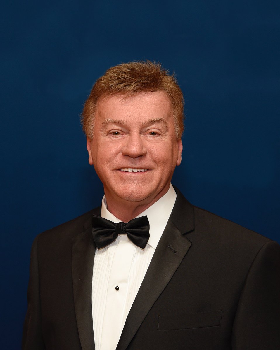 SPEThermo's tweet photo. #Congrats to Robert Porsche of #GeneralPlastics, 2017 #4SPE #Thermoformer of the Year https://t.co/lGA0E17rHV #thermoforming #plastics https://t.co/GD4l51qhrZ