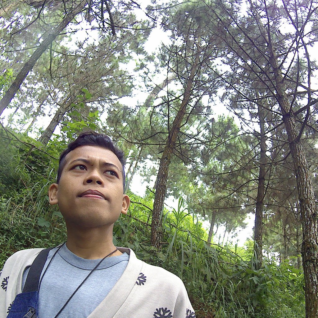 isam_r👻 tweet media