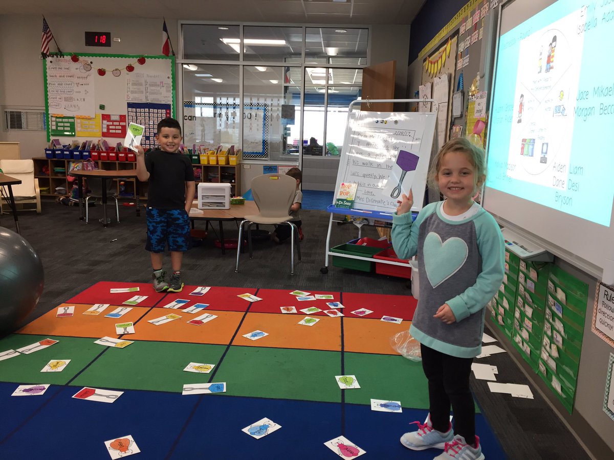 Mrs. Dismuke's Class tweet media