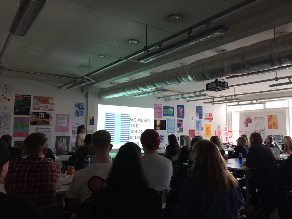 LCABAGD's tweet image. Amazing talk from Ellie from @oslo_agency to our students.