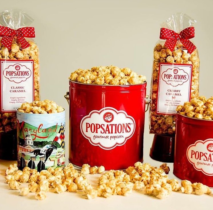 Michaeljonair's tweet photo. My tip for watching our #iHeartRadioMusicAwards this Sunday @ 8pm on @TBSNetwork @TNT @truTV EAT #PopsationsPopcorn https://t.co/C1Slciuh07 https://t.co/hdyY9vA108