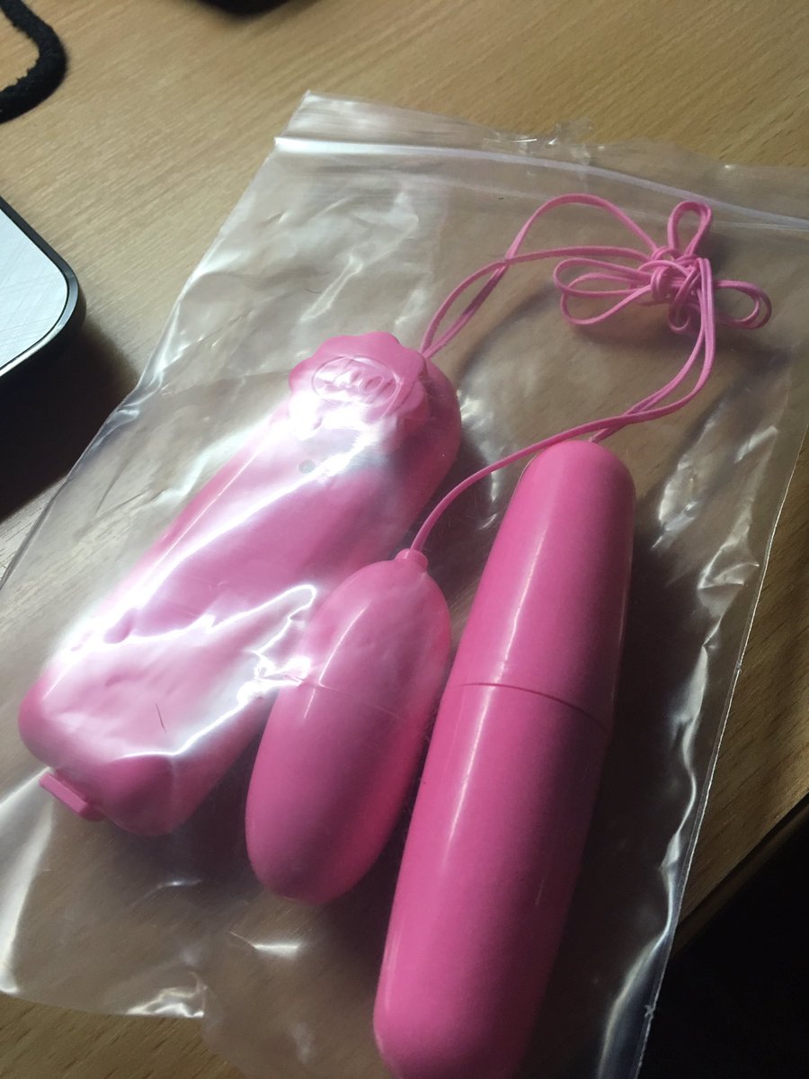 kittenxslutty's tweet photo. ขายต่อค่ะ ไม่เคยใช้สักครั้ง ซื้อมาทำไมไม่รู้ ขาย300รวมส่งลงทะเบียน สนใจทักได้นะคะ  *ขอคนพร้อมโอน* #ยืมเมจforsex https://t.co/I3EhHQuuZg