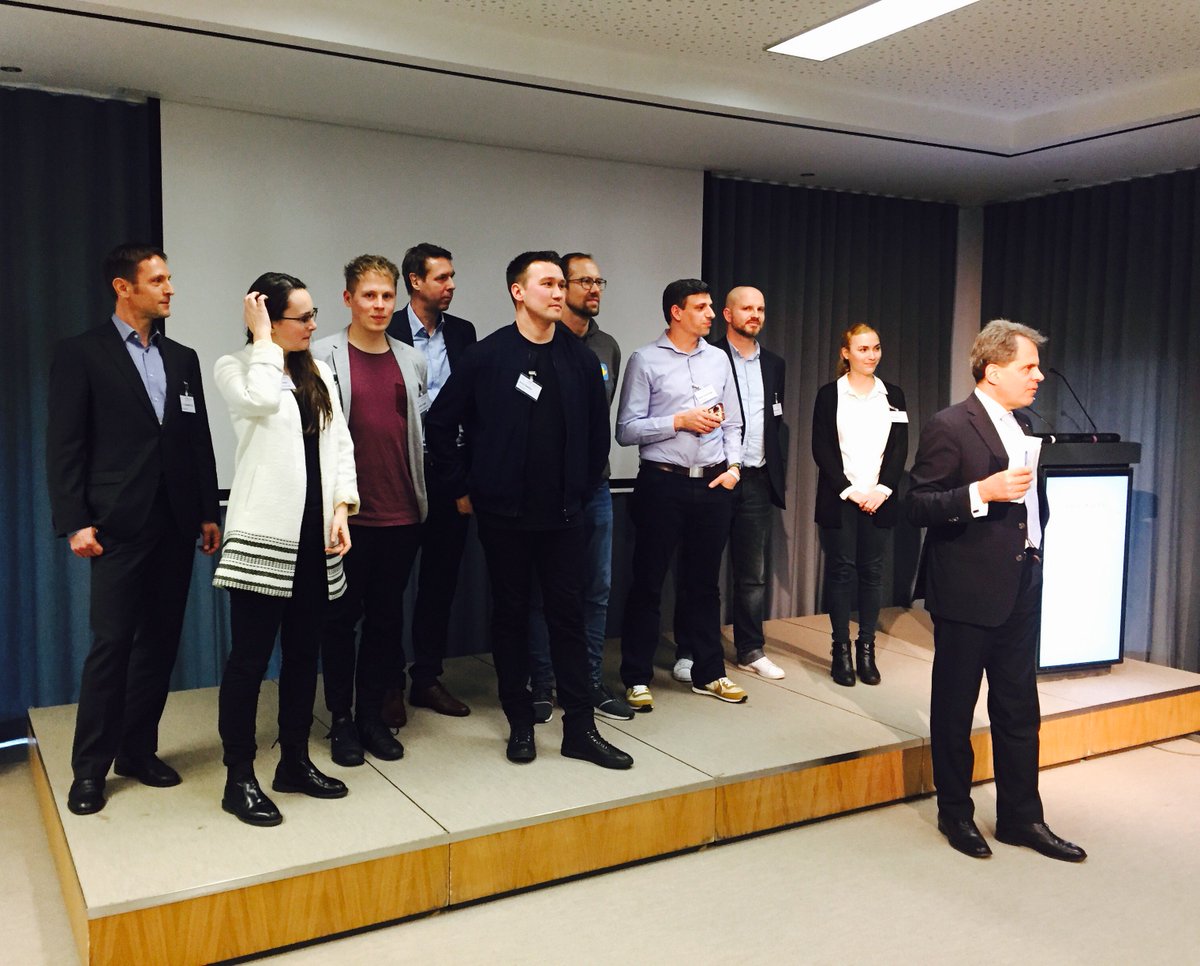 Applause 2 #ehalth #startups of #Ideenkueche2017 <a href="/SelfapyApp/">Selfapy</a>  @xbirdhealth <a href="/SisyFoxOfficial/">SisyFox</a> <a href="/GoClinic_App/">GoClinic</a> <a href="/WellmoPlatform/">Wellmo</a> #HealthCapitalBB