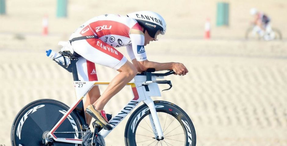 Aerodinámica y triatlón (desde un punto de vista físico) buff.ly/2loQuoS <a href="/planetatriatlon/">planetatriatlon</a>