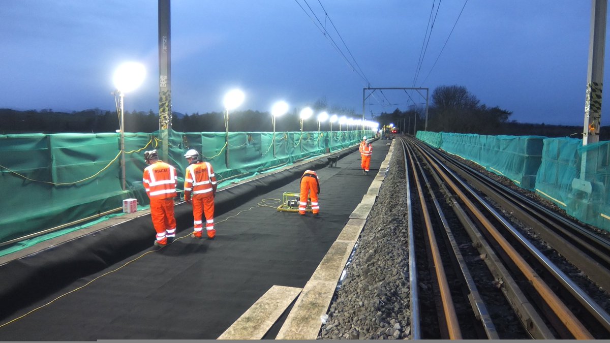 RouteOneInfra's tweet photo. Call our team now on 01977 799999 or visit our websites:
https://t.co/GZ96RF1fd2 
https://t.co/QKP7VhToUa https://t.co/vNvWFSssyh