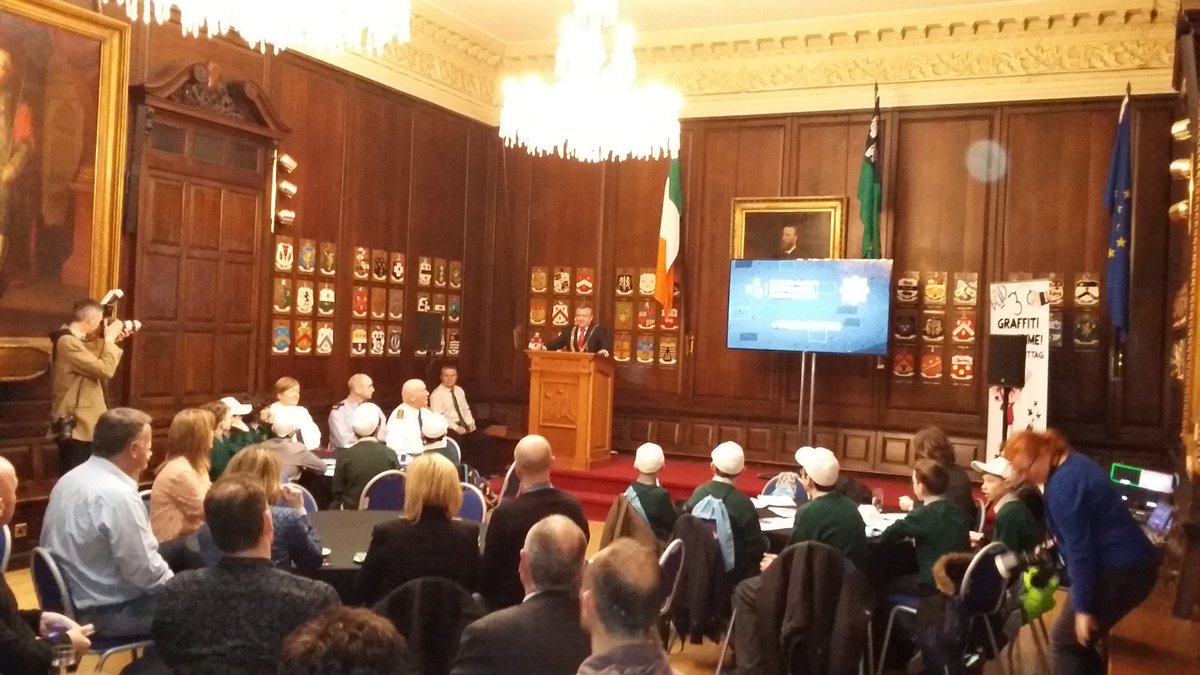 MansionHouseDub's tweet photo. @LordMayorDublin launching #Thinkdonttag today in the Oak Room to combat graffiti in the City. https://t.co/Vwhi3h52hy
