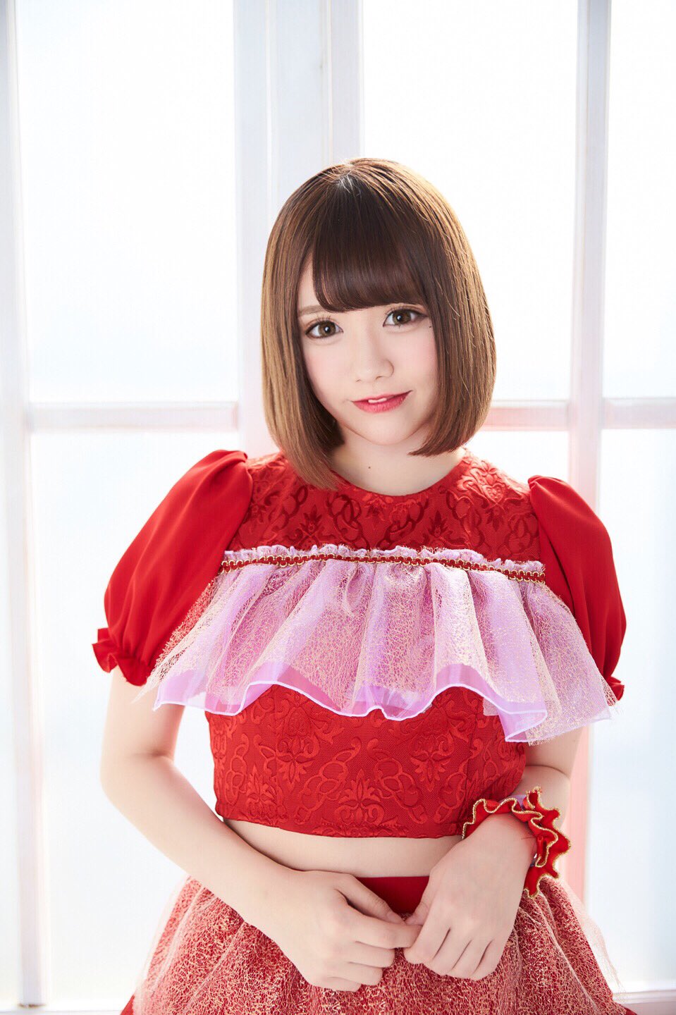 楠みゆう Dolly kiss(ドリキス)のプロデューサー兼紫担当の楠みゆうです💜(18歳です)  お披露目は3/18の春の天使よ!にオープニングアクトとして出演します✨ 紫のサイリウム絶対持ってきてね😝💜  公式アカウントのフォローもお願いします💓(@DollyKiss_staff ...