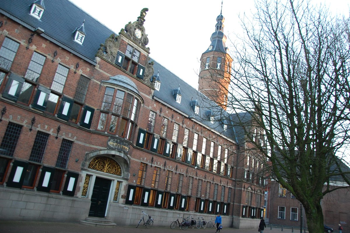 Er zijn nog plekken vrij voor het debat van vanmiddag: Meld je aan via extern@svkic.nl! facebook.com/events/1466941…