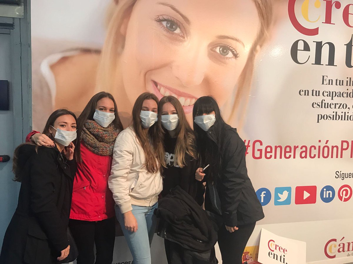 26MariaColeto's tweet photo. #generacionpice 👨‍👨‍👦‍👦 https://t.co/Ev4VcLG6LJ