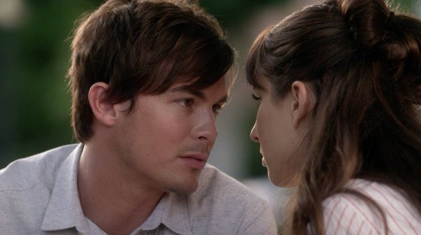 choosebetweenit's tweet photo. rt for Haleb
like for Spaleb https://t.co/9nDAttslJg