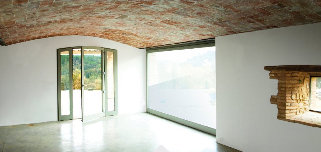 ISCLETEC's tweet photo. Hoy en #JuevesDeArquitectura, presentamos esta masía de Girona,
reformada respetando los materiales originales. #ventanasmadera #Iscletec68 https://t.co/UsjinvqI3E