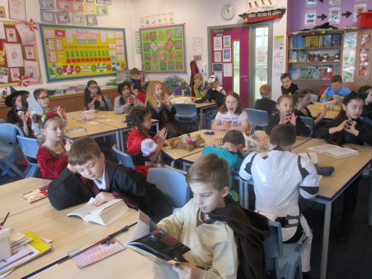 knoplaw's tweet photo. Celebrating #WorldBookDay at Knop Law Primary School! https://t.co/1wRGU13GAv
