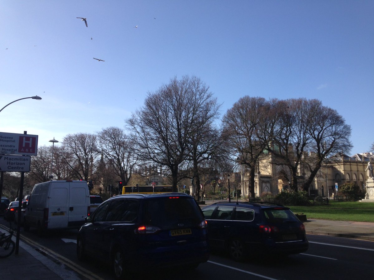 Lucy_Crabtree's tweet photo. Great to be in sunny Brighton for first #innovationsouth workshop on #connecteddigital @enterprisem3 https://t.co/gKue0NFdGK