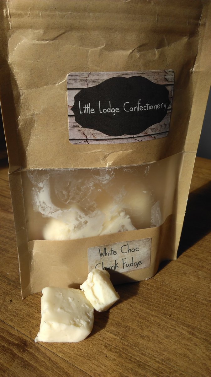 WOW WOW WOW white chocolate fudge from  #LittleLodgeConfectionery is AMAZING #chestertweets #Chester GET some here bit.ly/2lgM2xk