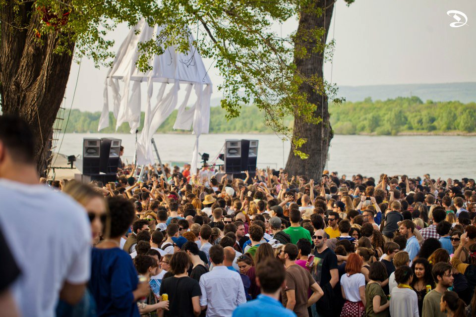 Wir können es kaum erwarten durch den Tag zu tanzen! Tanzt ihr mit? tddt.info/tickets  彡 #Auwind2017 #TanzdurchdenTag #Festival #Wien