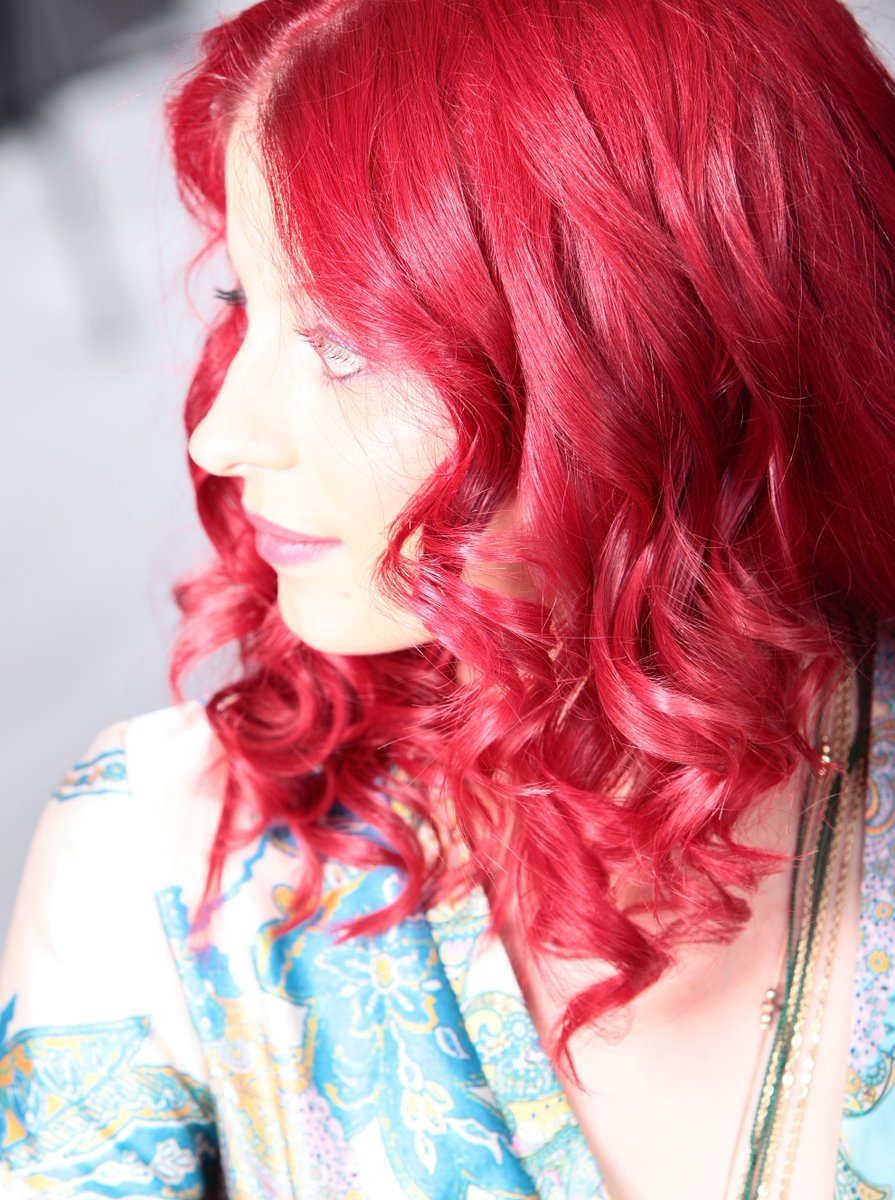 Le Peigne Intégré du #LisseurLibellule #SweetLisS donne Des Boucles Terribles ow.ly/KpW6309ojGb