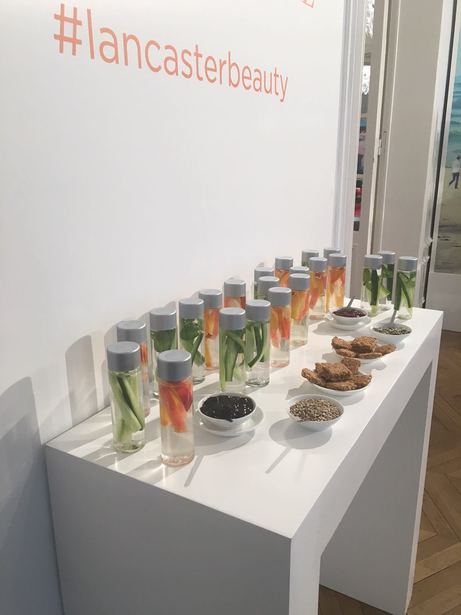 BrunoViala's tweet photo. #ExecutiveEvent Inauguration du Corner Energy Executive chez Lancaster Paris pour le lancement presse #SummerHouse 
#HauteVoltigeCulinaire https://t.co/NvGZLIMWVf