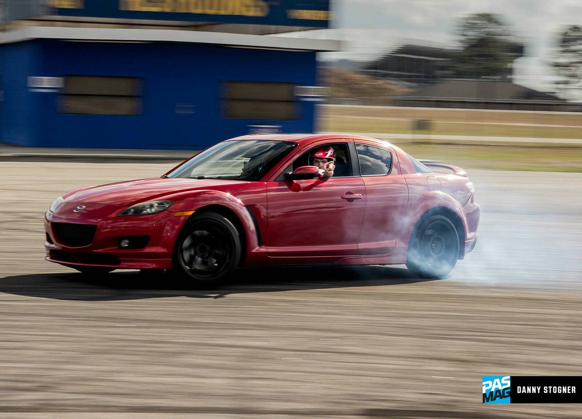 PASMAG's tweet photo. Whatchu lookin' at!? #pasmag #kmsdrift #rx8 https://t.co/Gxx8HdgGHG