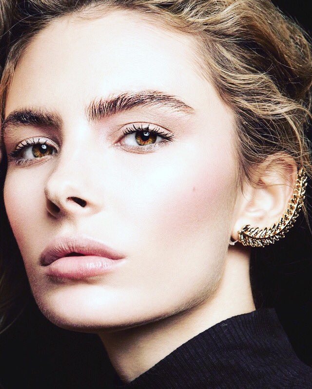 gJordanRoi333's tweet photo. THA FACE I LIVE FOR!🙏🏾💖👄🌟👑🌹🌈 @courtneynelso11 don't worry about the #amntm competition.U R MY MUSE.Thank U 4 THE PASSION IN UR EYES! see ya https://t.co/SVjGi04uQZ