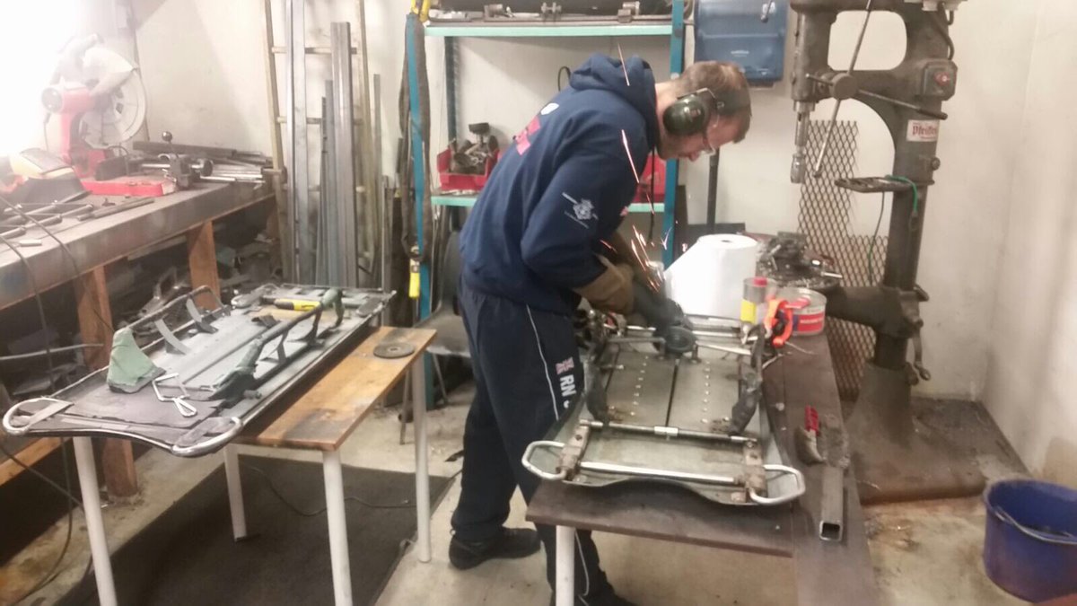 RNSkeleton's tweet photo. When your life skills come in handy #skeleton #sledprep @RNWSA @NAVYfit https://t.co/e3j0BKgzBJ