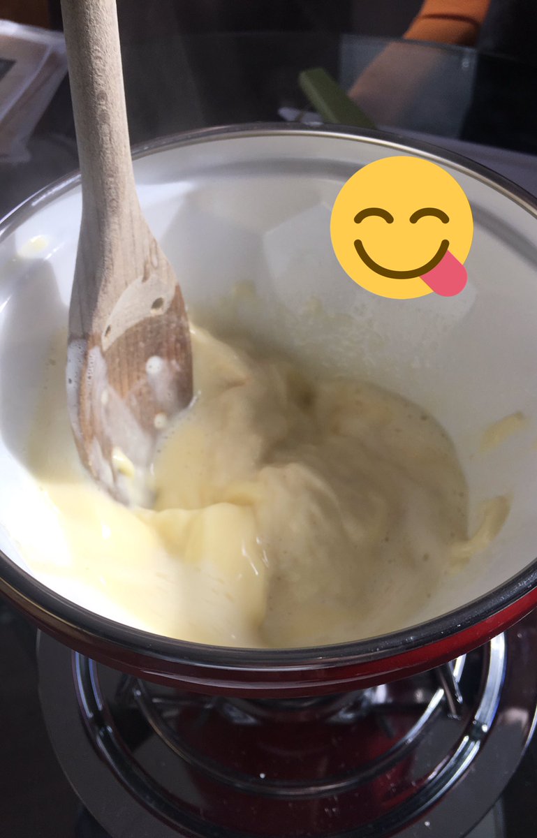 SheffieldAlpine's tweet image. We've been making yummy fondue all morning! #fondue #cheese