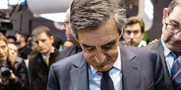 lalibrebe's tweet photo. Les deux directeurs adjoints de campagne de François Fillon présentent leur démission https://t.co/k5Mt2mEtEC https://t.co/VPq5HM9JXx