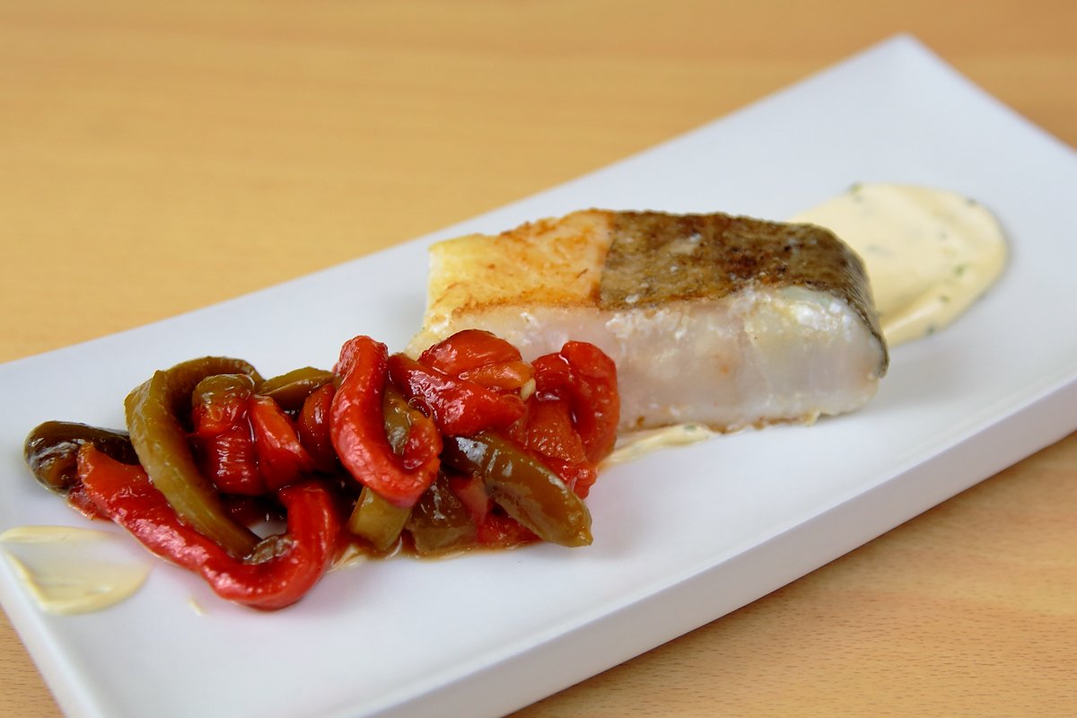 EdLimGastro's tweet photo. Ven a #SanLorenzo a probar el mejor #bacalao en #cuaresma 
#sevillahoy https://t.co/VLXWpLZh0S