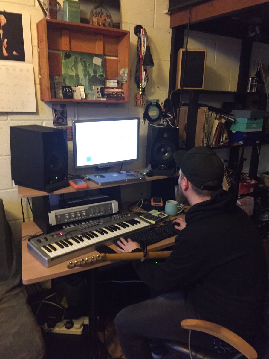 bears_banquet's tweet photo. In the kitchen cooking up music stew...I'll have one portion of music stew please sir #cooking #studio #bedroom #vibes https://t.co/Z3ytTXGkXA
