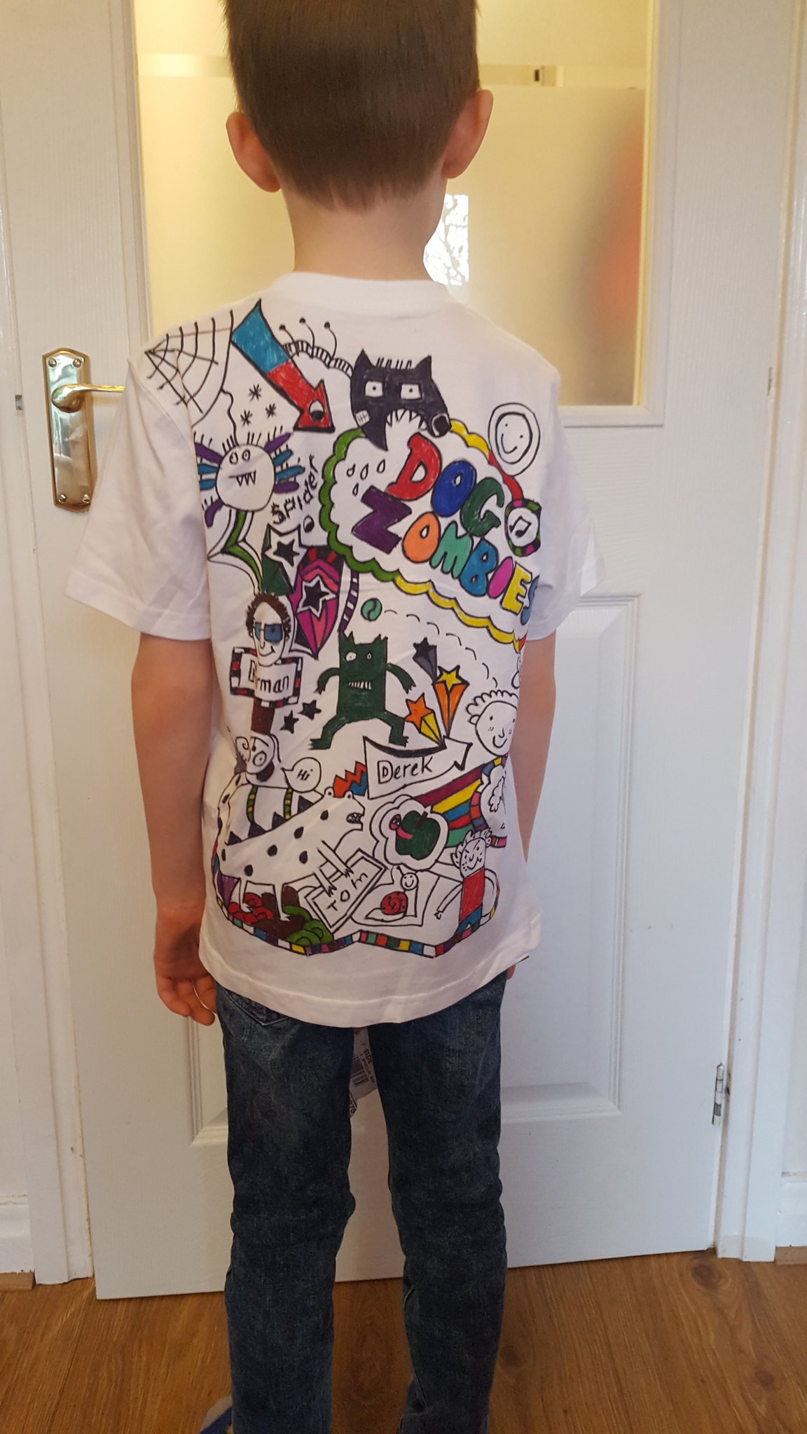 Tom gates top dress up
