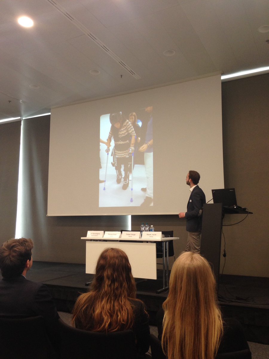 venturelab_ch's tweet photo. Silke Pan's first steps after being left paraplegic with Twiice #exoskeleton @cybathlon @EPFL_en #BIdeas #STIL https://t.co/kbmgBokGXa