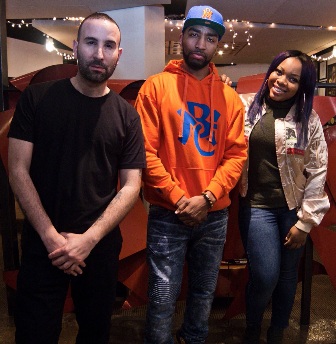PremiumPete's tweet photo. We Just Dropped The @MySonne x @PremiumPeteShow Episode, Enjoy!! Put This On Your To Do List!! 🔊📶

Listen: https://t.co/GQE7dXsb9Q https://t.co/zEpHfojlsd