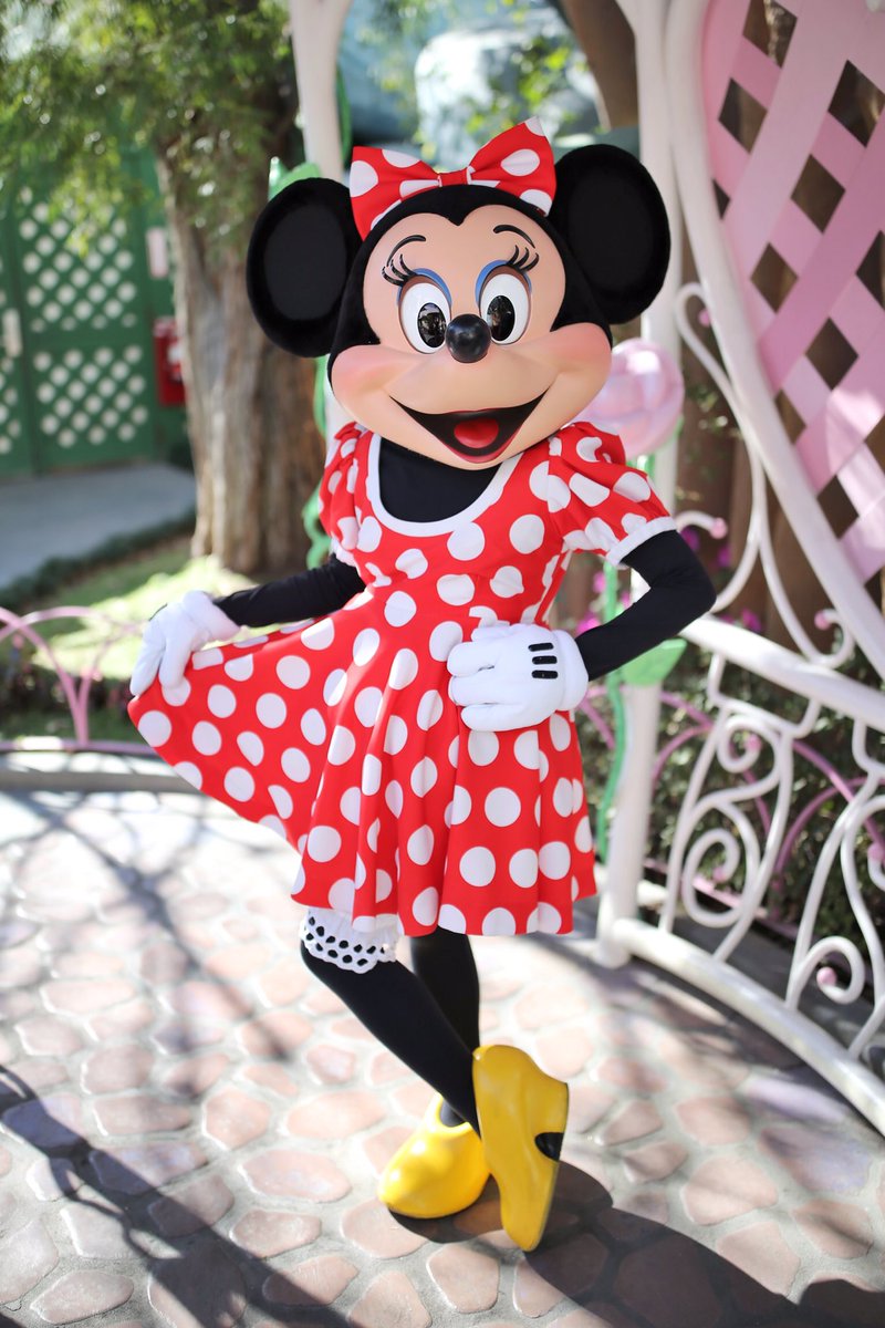 ミニーマウス 水玉模様 ダウンベスト 92cm 2025年最新ミニーダウンの人気アイテム - メルカリ