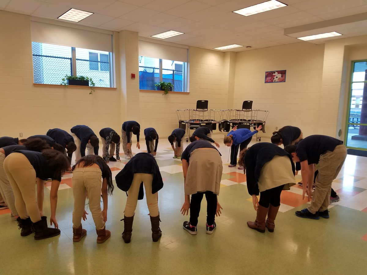 oliverExcel's tweet photo. Yoga for the mind, body, and soul @SWilsonELT @raymarin_ELT @ELT_Newark @OliverSchool https://t.co/977C51TNXx