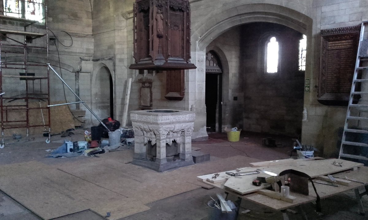 StDavids_Exeter's tweet image. Our west-end works proceed well :)
Thank you tile-layers, floor-pourers, &amp;amp; toilet-fitters! #Narthex #Font #TransformationProject - Rev. C