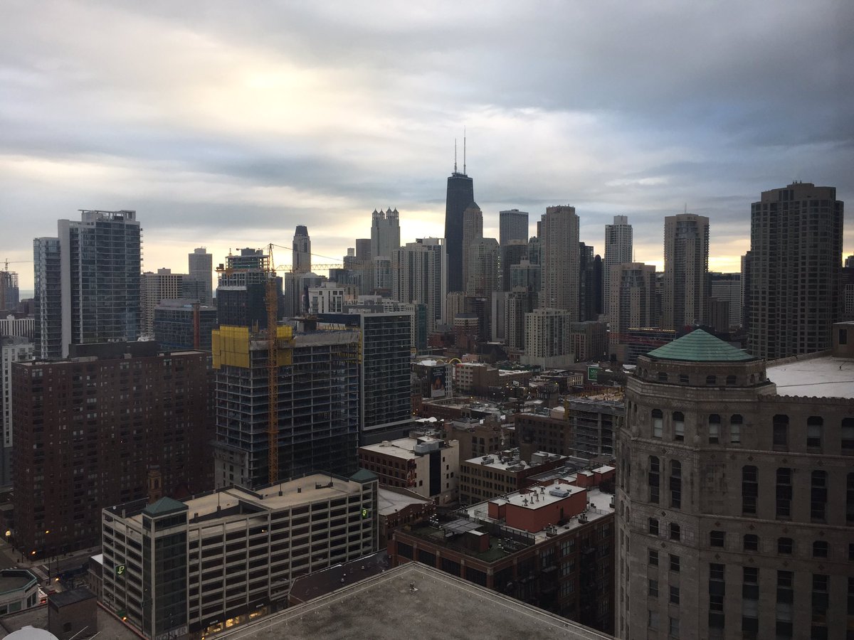 TheTwentyValley's tweet photo. Good Morning Chicago!! Today we share our beautiful Niagara & #TwentyValley with you. #MPIChicago https://t.co/xVlO4LeUrq