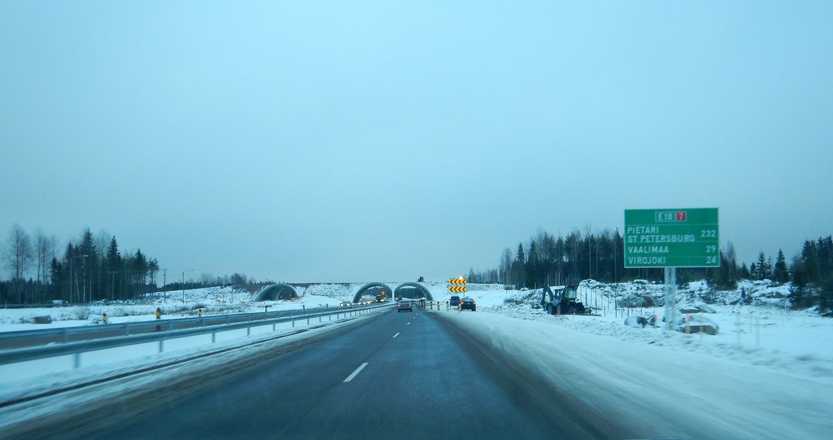 BoruzaM's tweet photo. New #Motorway #E18 @E18vaalimaa in construction from #Turku #Finland to the #Russian border built on @TenCate_Geo_NL #Polyfelt by @YITGroup https://t.co/iLFfUZPsRP