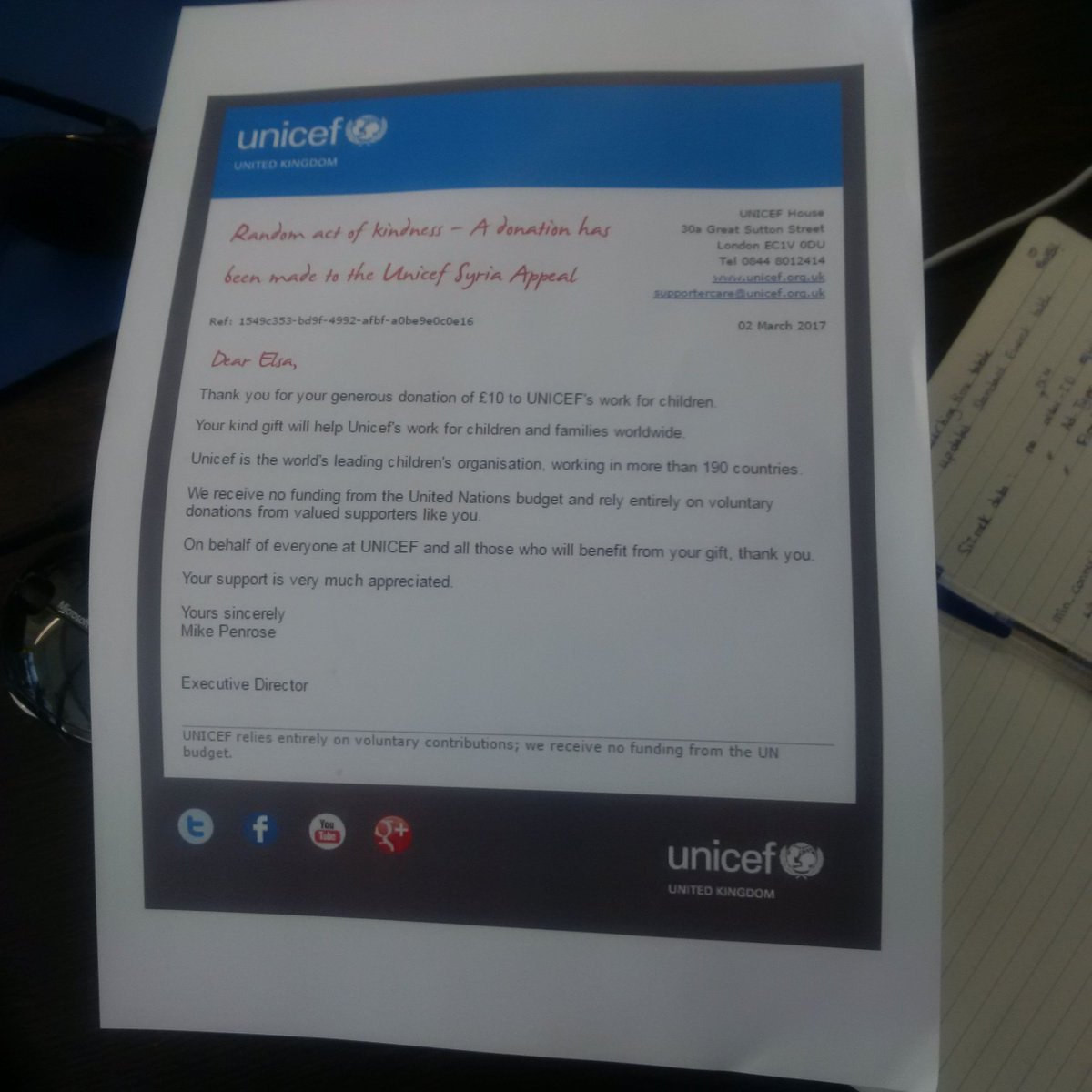 a houseelf just dropped me my random act of kindness, thank you stranger <a href="/MaxusGlobal/">Maxus Global</a> #FeelGoodThursday :D