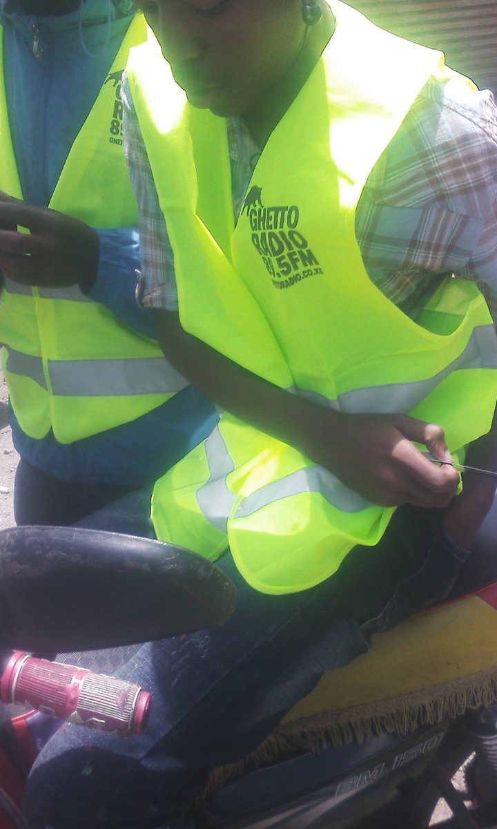 TBiggoh's tweet photo. @GhettoRadio895 #Goteana @DjBlingGhetto @JackieWaithaka
Weeeeee hyo mtu mbeksee huyo dem ni mkoraaa #WOMANRULER https://t.co/lRfgsLytRu