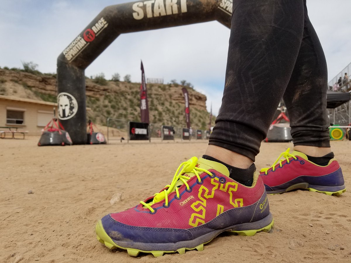 SalsaPicanteAZ's tweet photo. Laced up with @LOCKLACES &amp; ready to go with our @IcebugUSA shoes! Nothing stopping us from Conquering the obstacles at @SpartanRace https://t.co/RuAvZuACWN