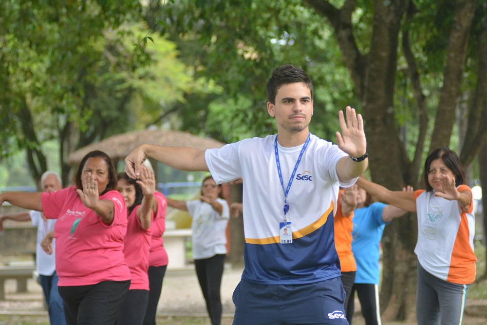 Fique em um estado de espírito mais feliz com nossas aulas de Tai chi chuan! bit.ly/SescTaiChiChuan