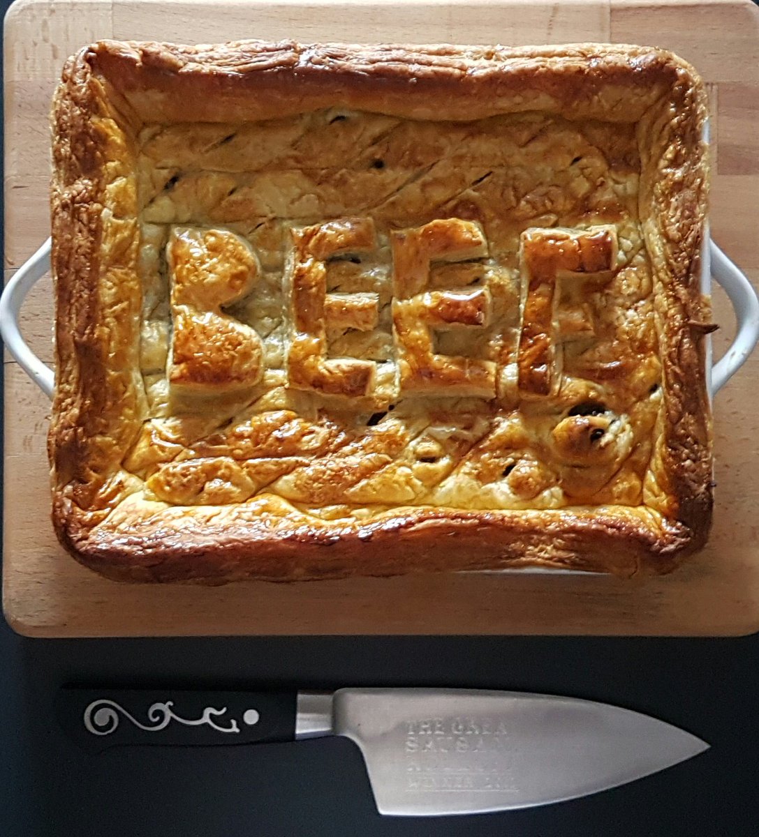 Did you know it's national pie week from Monday The 6th of March hope you like this mornings pics <a href="/Caterertweets/">The Caterer</a> <a href="/EDP24/">Eastern Daily Press</a> <a href="/donnaloubishop/">Dee B</a>