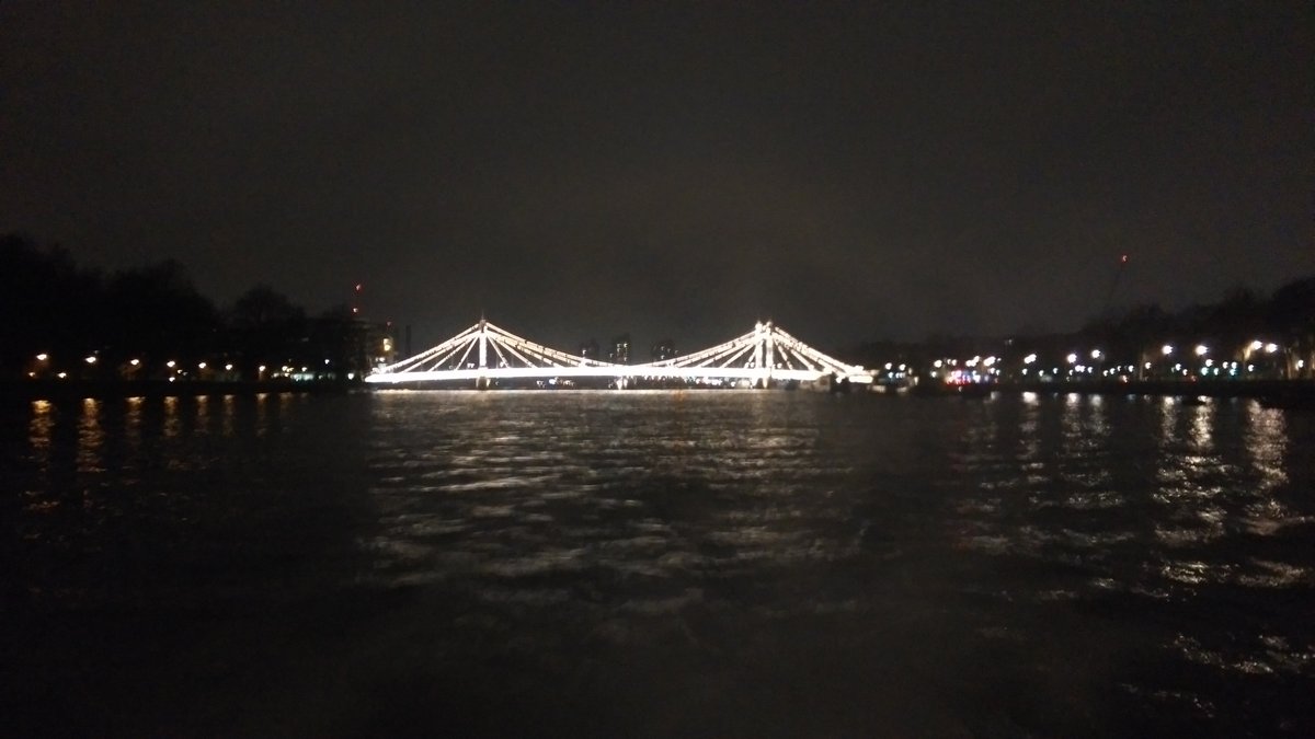 LeeValleyBoats's tweet photo. A couple of pics from our journey along the #Thames #RiverThames. A bit different to our normal trips along the #RiverLee, more to follow https://t.co/6YZNFG0326