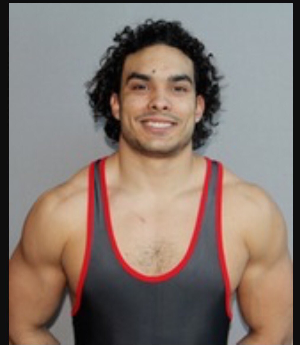 WesCardinalClub's tweet photo. @Wes_Athletics Devon Carrillo earns CSWA athlete of the year honor. #CardinalPride https://t.co/FMkzicBsEZ https://t.co/SrR8vFvzEz