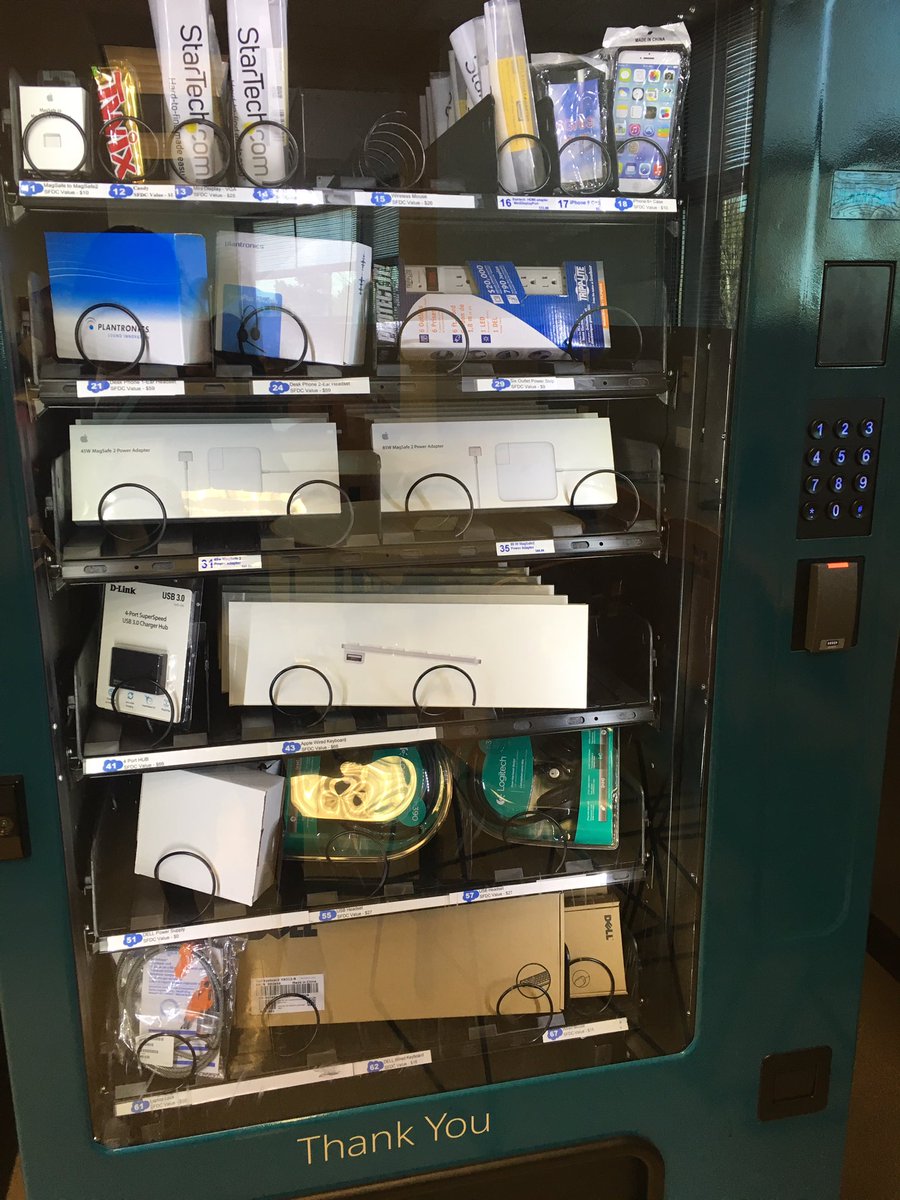 Tiare75's tweet image. 😯#VendingMachine #NeedElectronics? #SiliconValley #WelcometotheFirstWorld