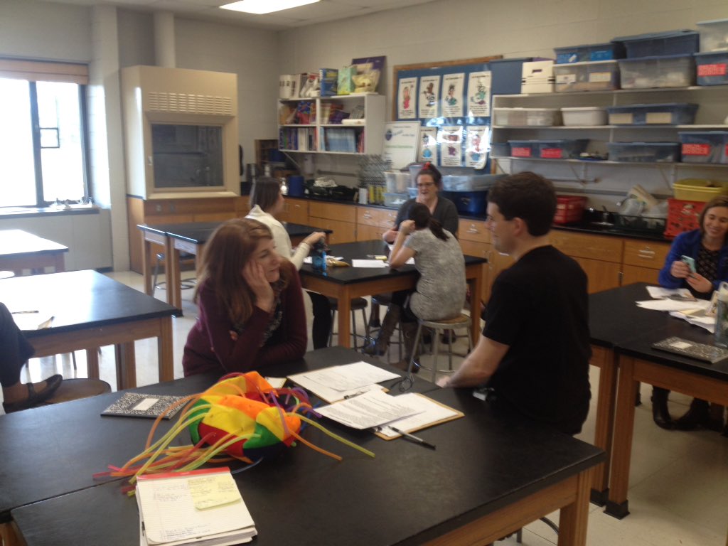 Debriefing after our Learning Walk.