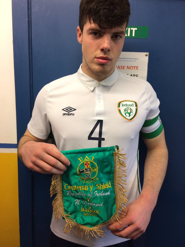 faischools's tweet photo. CONGRATS @evanmurphy99 St. Enda's College, Galway who captains his side this afternoon v Northern Ireland https://t.co/nAZDlsiUQK